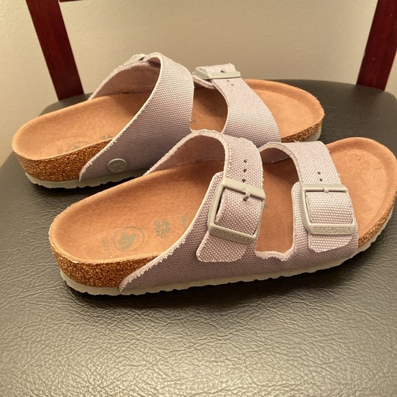 Birkenstock Arizona Suede Gray Sandals Size 3-3.5 - Picture 4 of 4